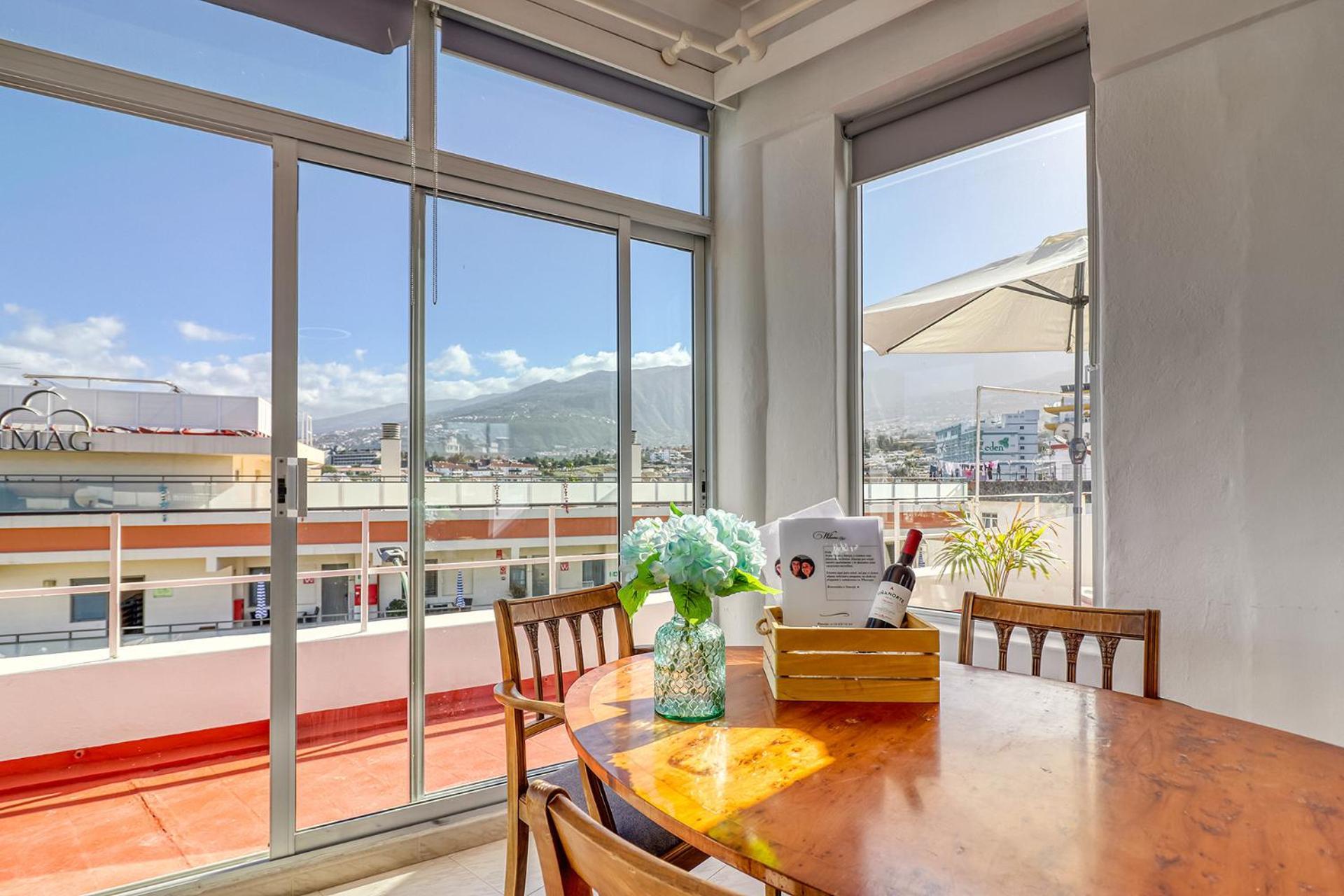 Spacious Penthouse With King-Size Bed, Huge Terrace, Ocean & Teide View Puerto de la Cruz  Exterior photo