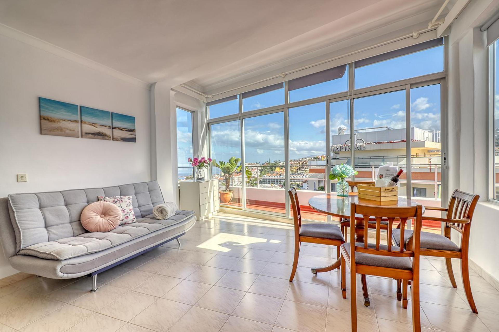 Spacious Penthouse With King-Size Bed, Huge Terrace, Ocean & Teide View Puerto de la Cruz  Exterior photo